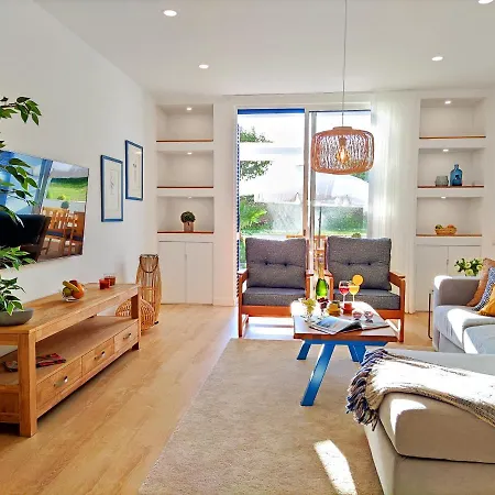 Luxury Townhouse In Complex With Town And Ocean View By Be Cherish Apartment *