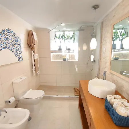 Luxury Townhouse In Complex With Town And Ocean View By Be Cherish *